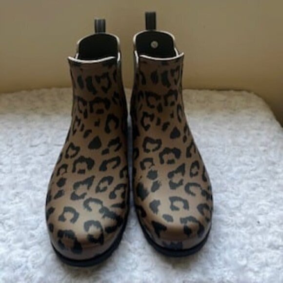NEW Hunter Cheetah Print Rubber Pull On Rain Boots Women’s Sz 11 NWT - Picture 4 of 9